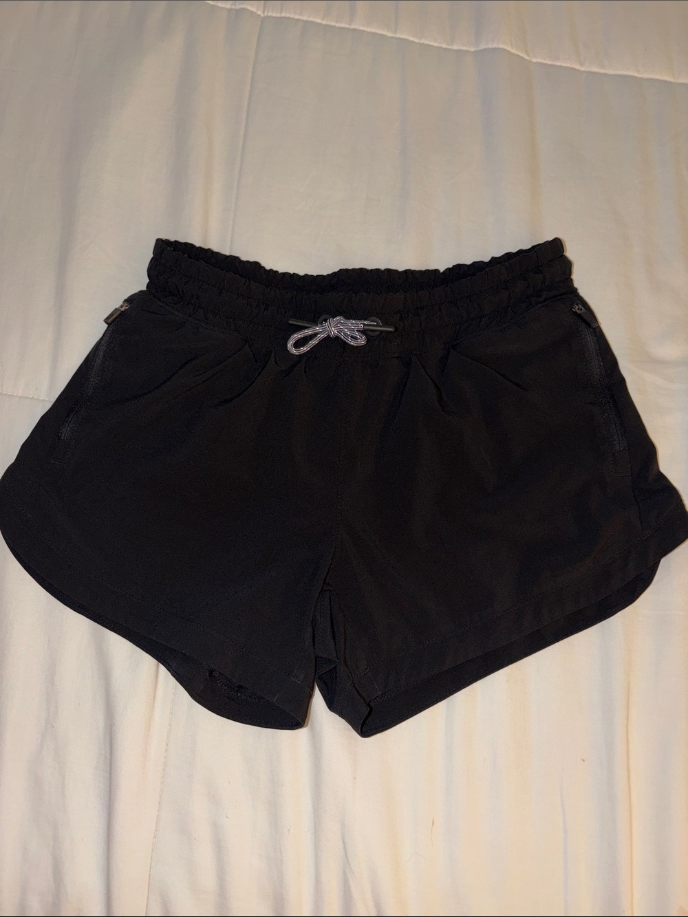 Athleta Girls - Black Athletic 3 Pocket Drawstring Shorts Size Large 12
